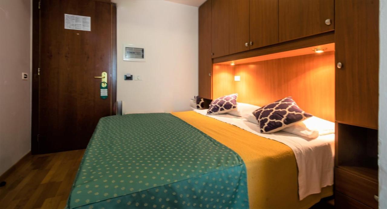 Hotel Centro Benessere Gardel Arta Terme Exteriör bild