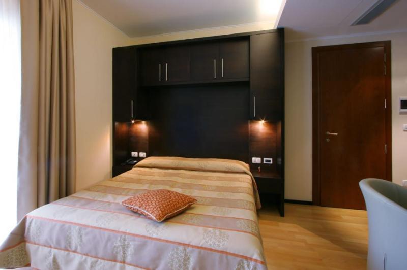 Hotel Centro Benessere Gardel Arta Terme Exteriör bild