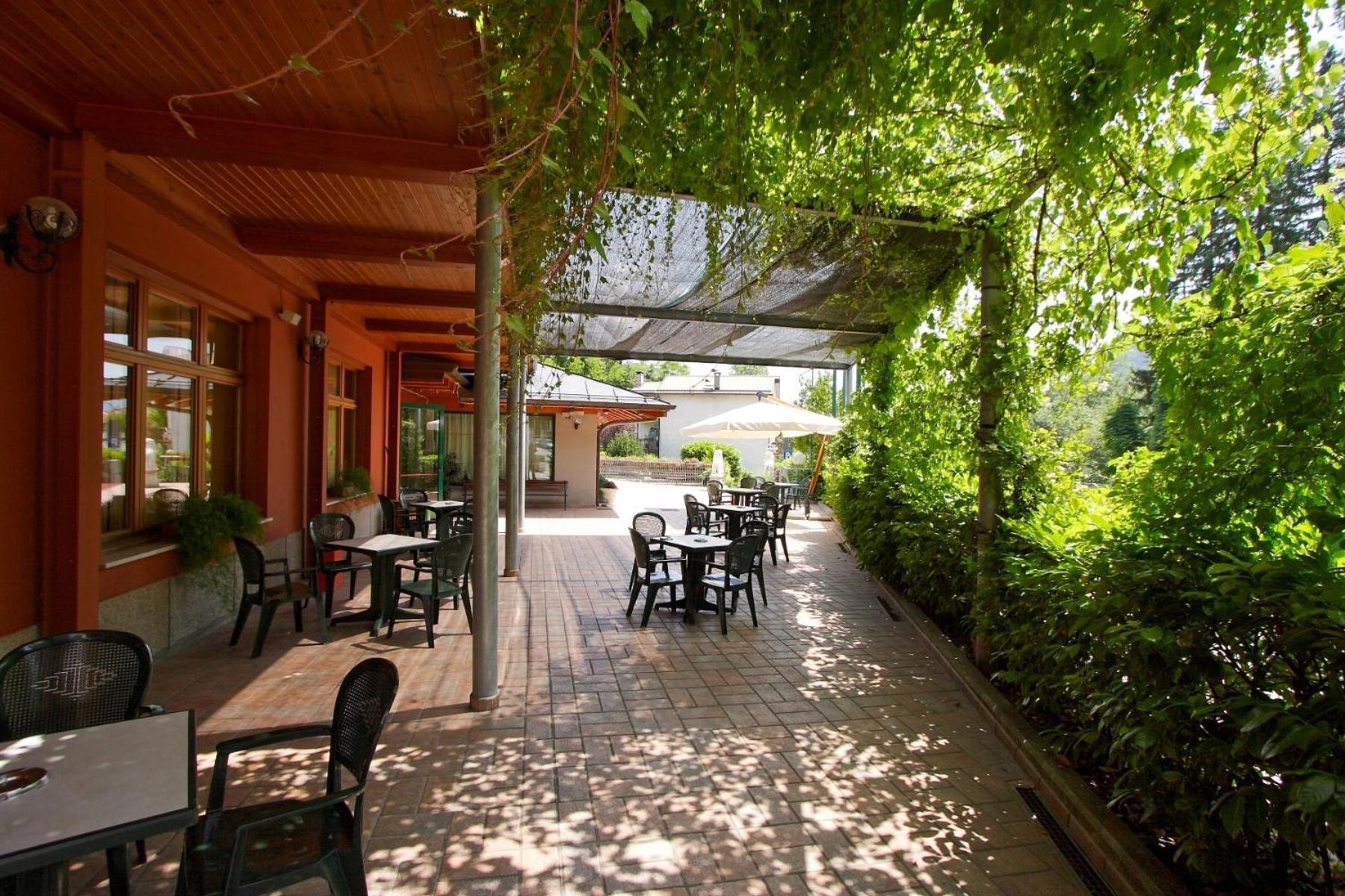 Hotel Centro Benessere Gardel Arta Terme Exteriör bild